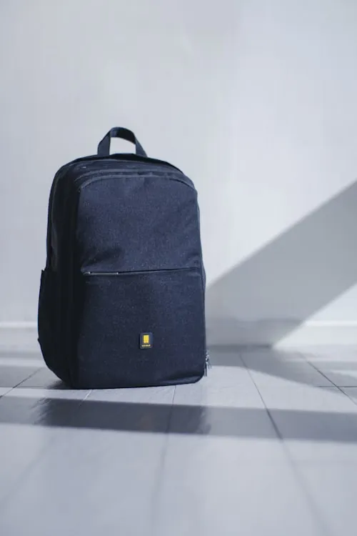 RealismThrift Designer Bag Inspection Room - Professional Quality Verification for Wholesale Used Handbags and Backpacks