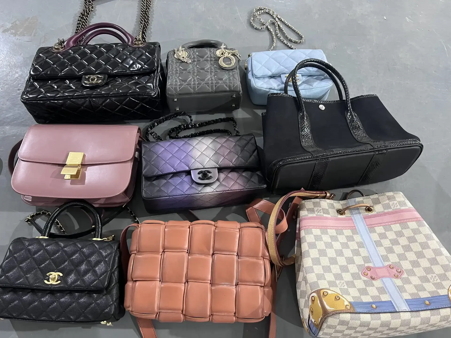 RealismThrift Wholesale Used Brand Handbags - Luxury Branded Second-Hand Bags Bulk Inventory from China Factory