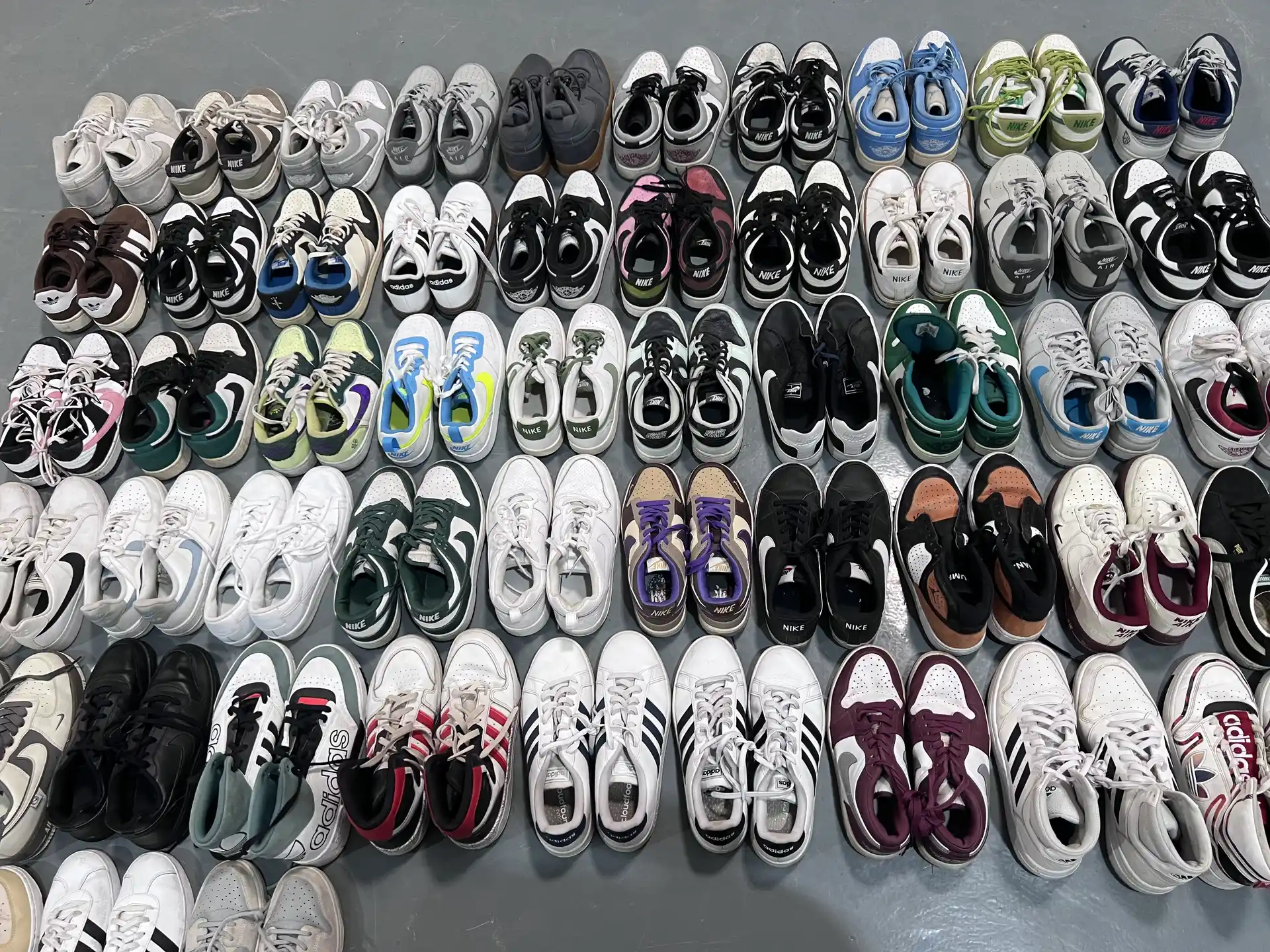 RealismThrift Shoe Quality Control Step 02 - Brand Identification for Professional Bulk Branded Sneakers Export